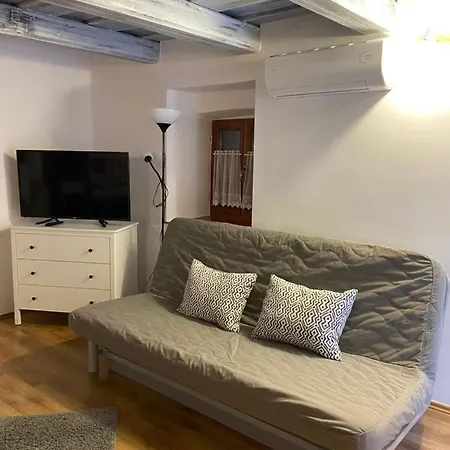 Centrum Vendeghaz Gæstehus Tihany