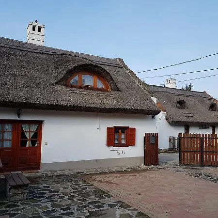 Centrum Vendeghaz Pensiune 3*
